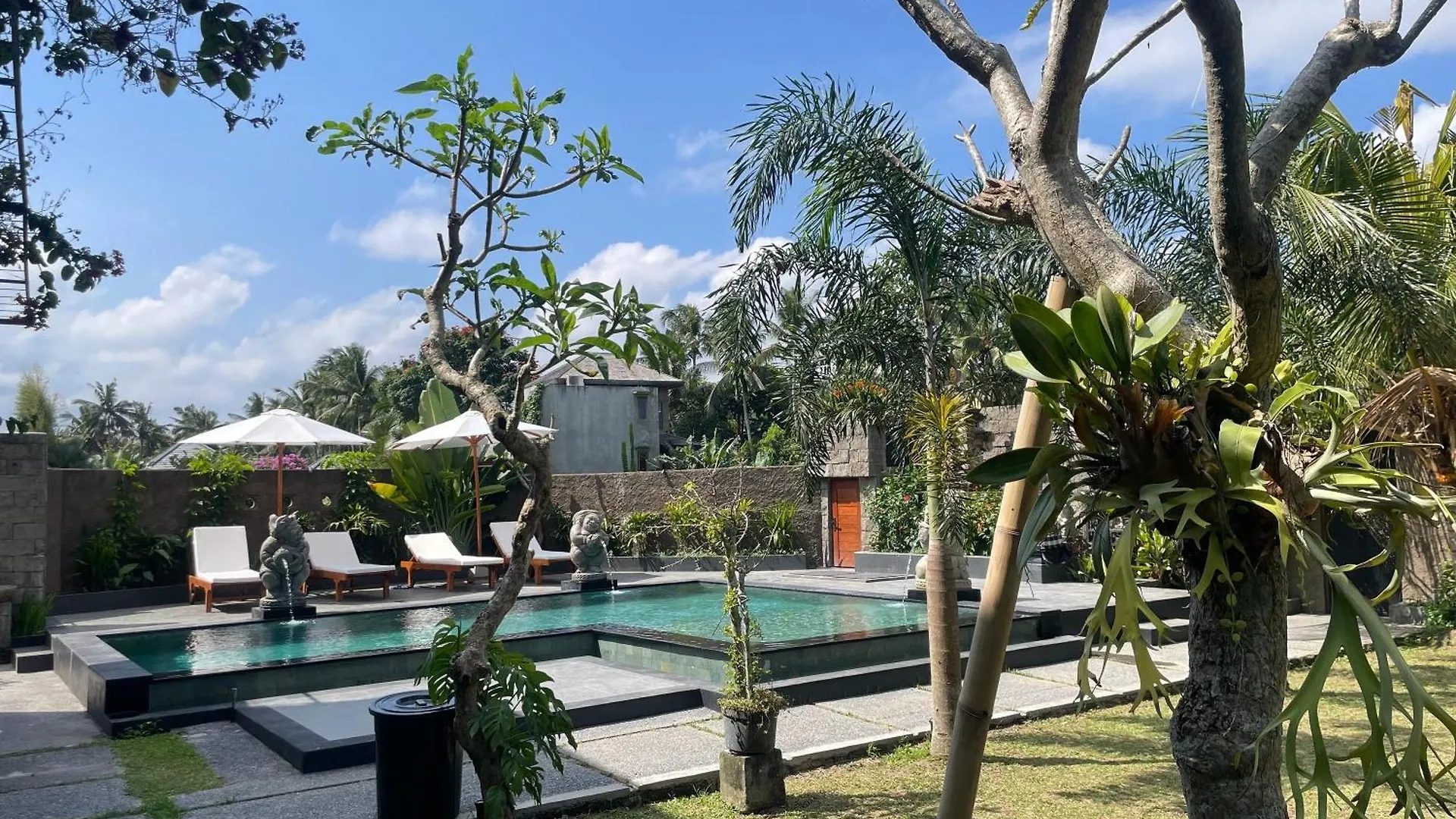 Nivaluma Hotel Ubud   Ubud (Bali)
