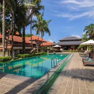 Hotel Champlung Sari And
