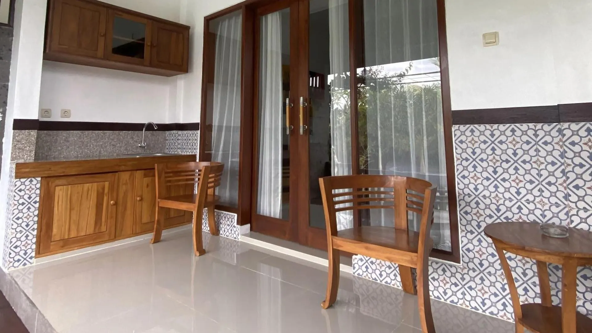 **  Nivaluma Hotel Ubud Indonesien